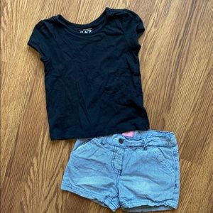 Black T-shirt and pinstripe shorts outfit